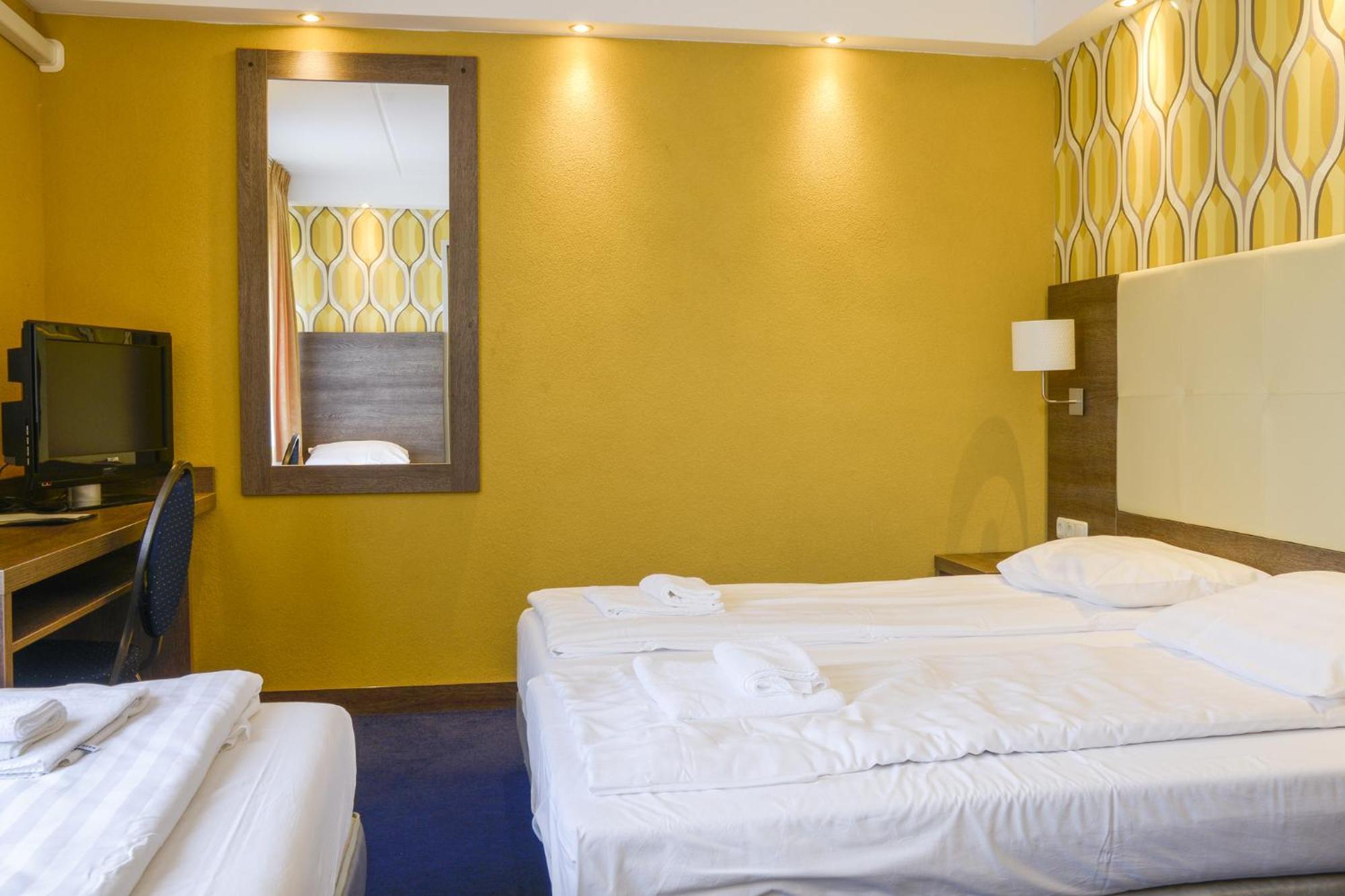 Amsterdam Airport 3* Zwanenburg
